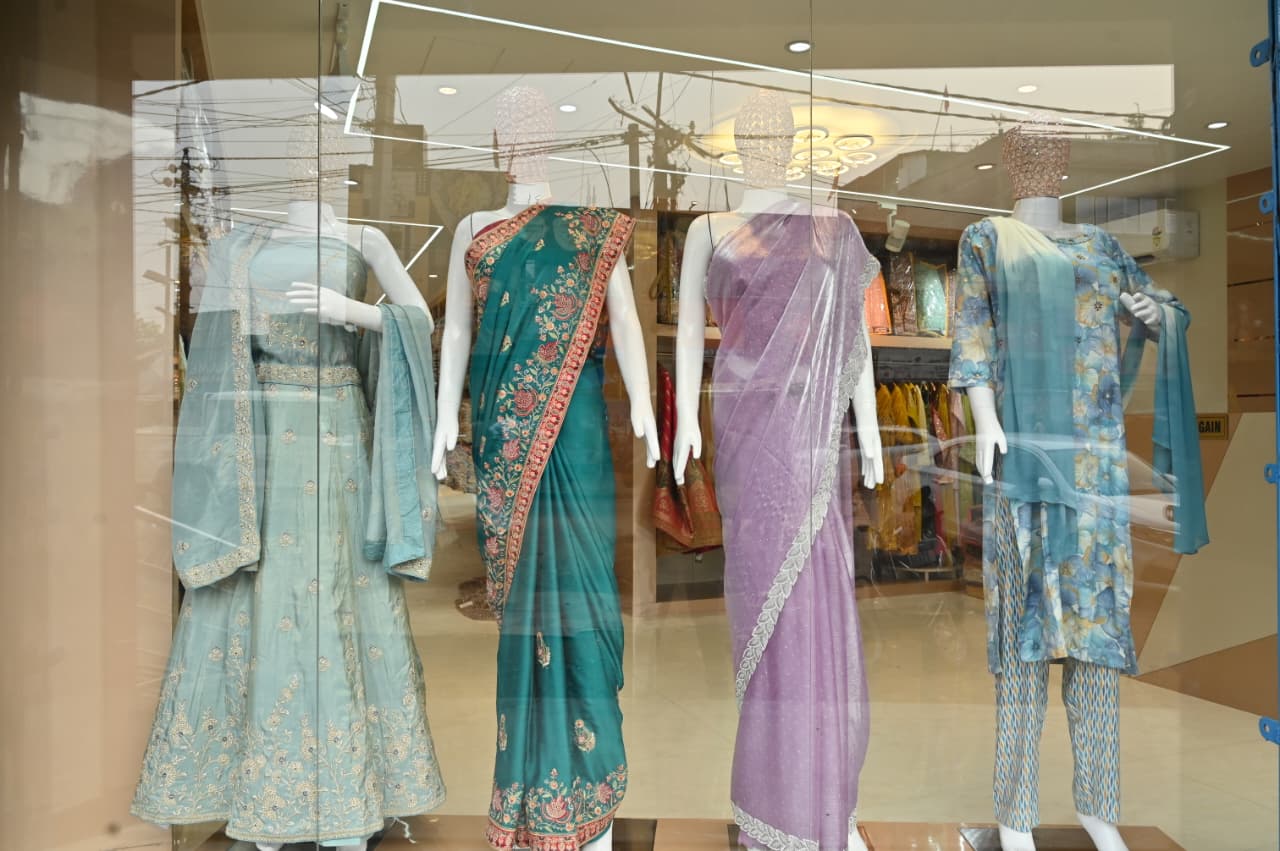 Gallery Photo 12